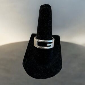 💫Gucci Silver Band Ring💫
